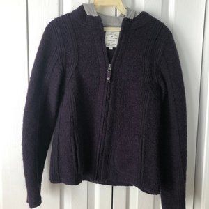 Purple wool jacket with hood